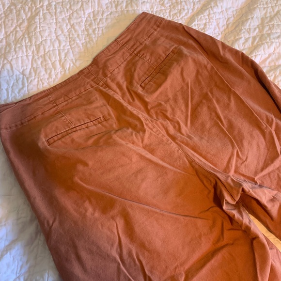 Burnt orange pants in size 14 from a new day with stretchy waistband, pleats - Picture 4 of 7